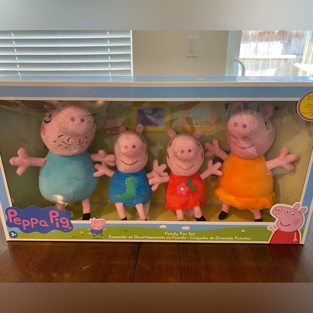 Peppa Pig Family House Box